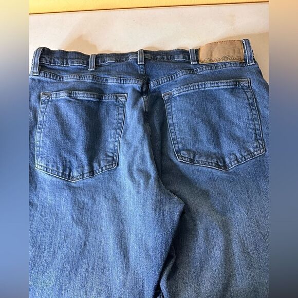 Eddie Bauer Men’s Straight Jeans - Picture 4 of 4